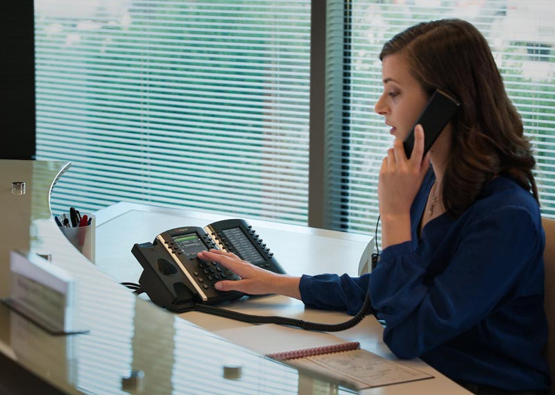 cloud based business phone receptionist