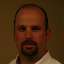 aron nersesian headshot